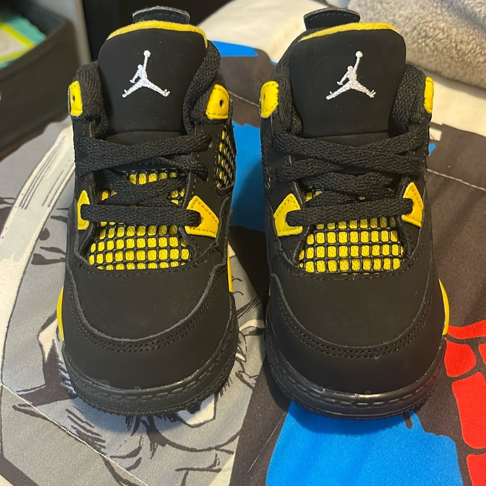 JORDAN 4 RETRO THUNDER (TD)